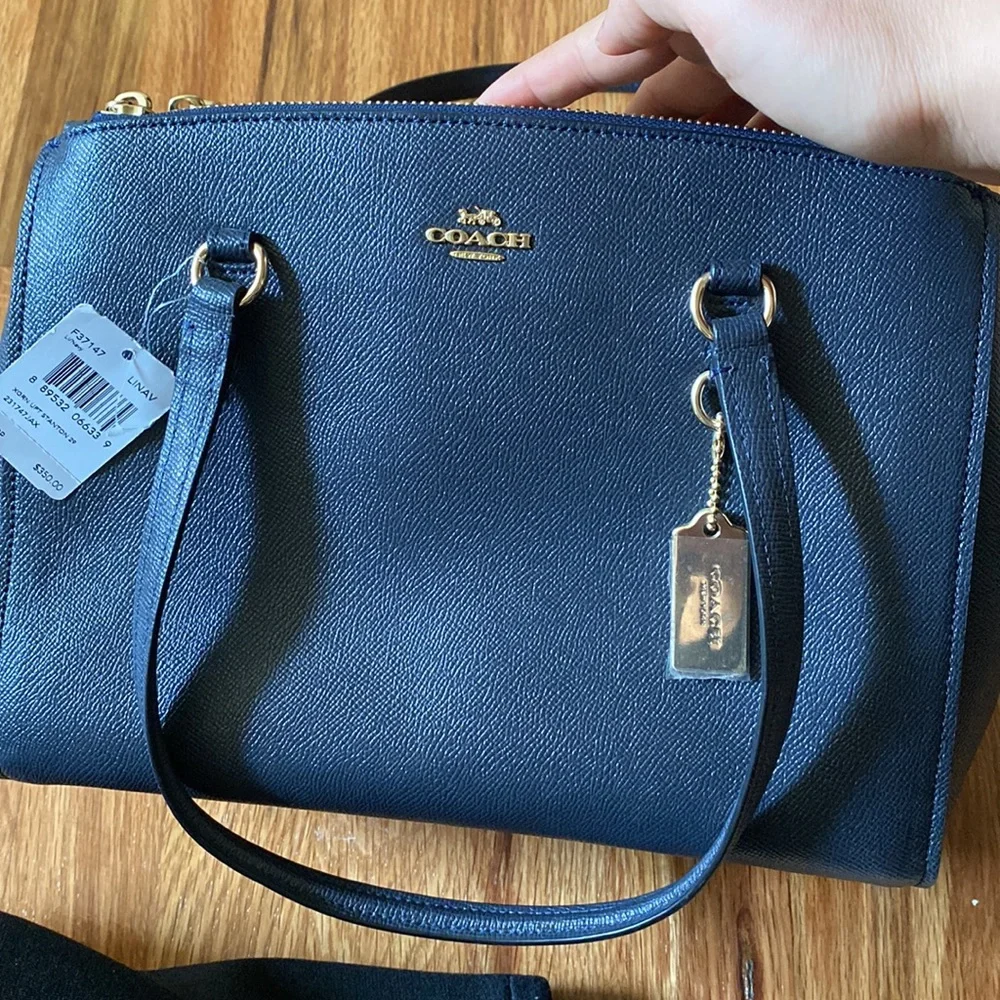 Coach STANTON CARRYALL 29 (COACH F37147) NAVY NWT New With Tags - Picture 8 of 9